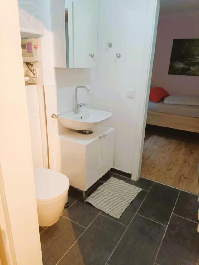 Sylvis Home Zentral Gelegenes Ferienhaus In Ruhiger Lage Fürth Екстериор снимка
